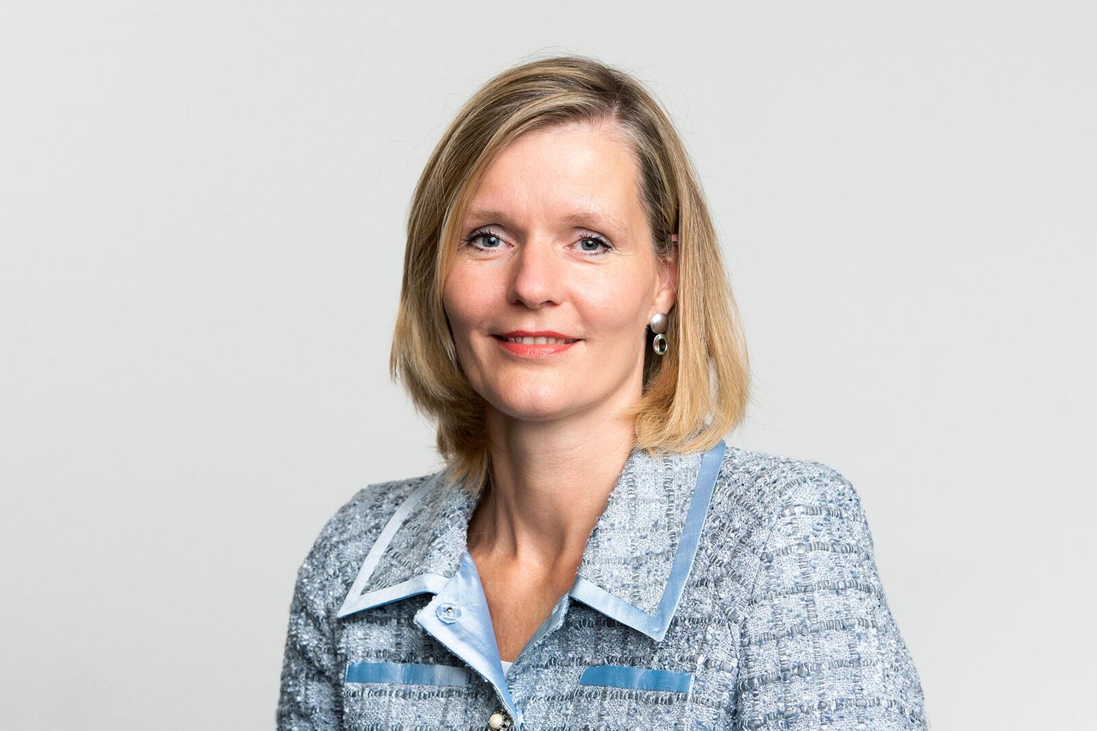 Uta Holzenkamp promovierte 1996 an der Universität Mainz. Seit 1997 ist die Chemikerin bei BASF beschäftigt.