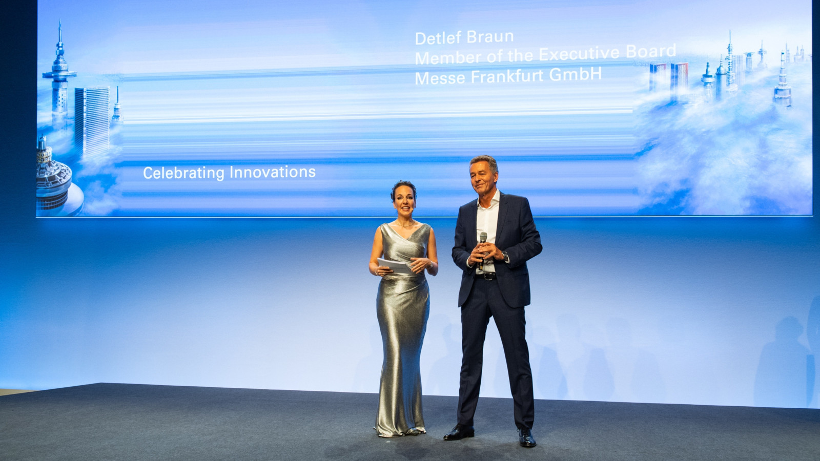 Die Verleihung der Innovation Awards im Jahr 2018 mit Messe-Chef Detlef Braun.  