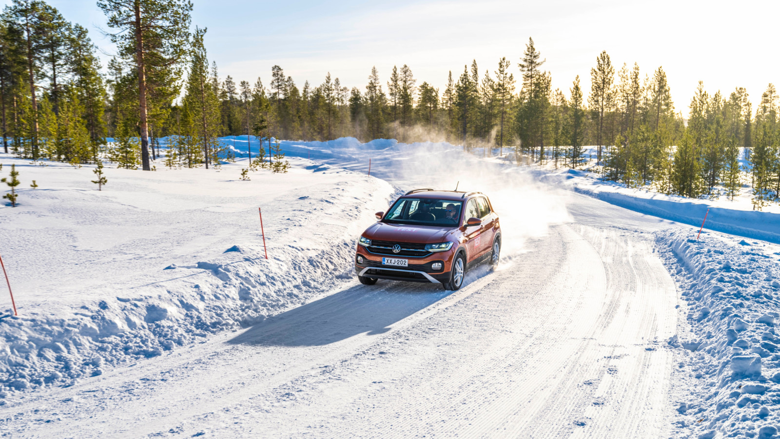 Reifentest auf dem Nokian-Testgelände im arktischen Teil Finnlands.  
